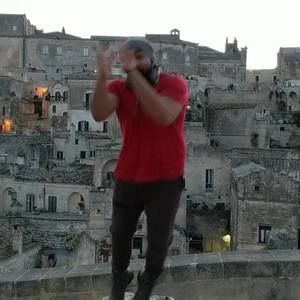 Meet your Posher, Stiles